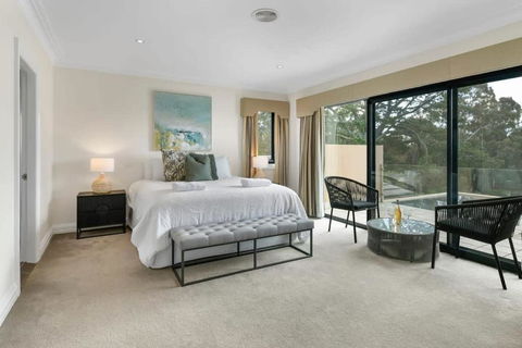Roselawn Retreat - Pool, Incredible Views, Sleeps 8 - Perths Hotel 2