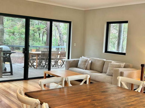 Rosella - Bushland Hideaway - Perths Hotel 0