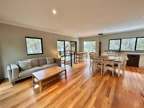 Rosella - Bushland Hideaway - Perths Hotel 1