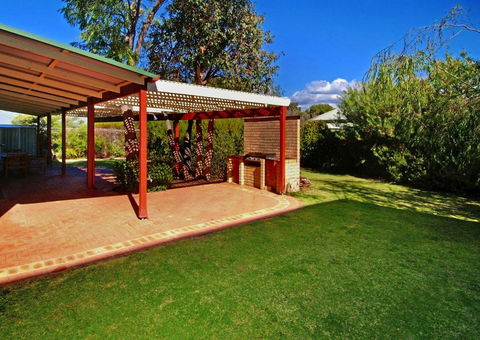 Rosewood Cottage - Perths Hotel 3