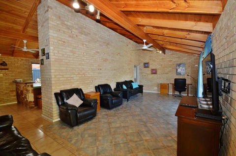 Rossys Retreat - Kalbarri WA - Perths Hotel 2