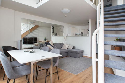 S203S - The Loft By Darling Harbour - Perths Hotel 1