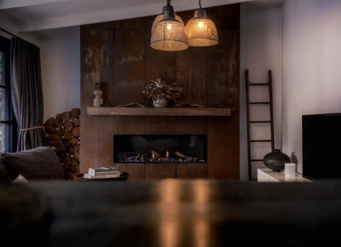 SABLE MAE Luxury Rustic Ranch - Perths Hotel 2