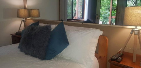 Samurai Beach Bungalows - Port Stephens YHA - Perths Hotel 2