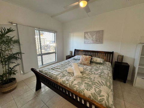 Sand Bars - Spacious, Beach, Pets - Perths Hotel 0