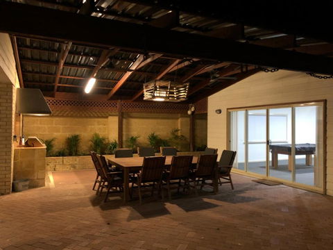 Sand Dunes Experience - Pet Friendly - Perths Hotel 3