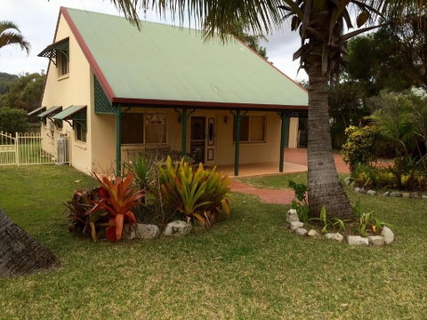 Sand Piper Cottage Rainbow Beach - Perths Hotel 0