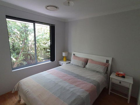 Sandalwood Guest Room - Perths Hotel 2