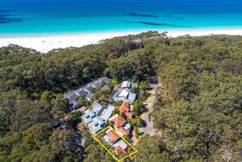 Sandpiper, Hyams Beach - Perths Hotel 1