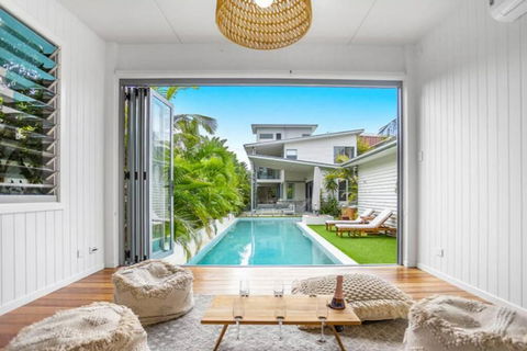 Sandsong @ Kamala - Perths Hotel 2