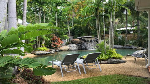 Sandwater Port Douglas - Perths Hotel 3