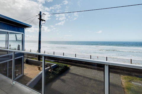 Sandy Cove - Perths Hotel 2