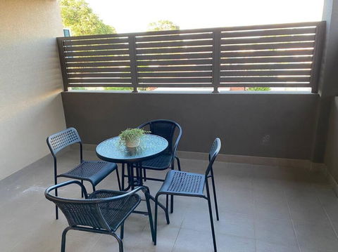 Smart Modern Close City/Airport WIFI/Park/Netflix - Perths Hotel 2