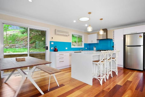 Spacious 3BR Family Haven In Upper Ferntree Gully - Perths Hotel 2