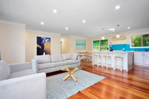 Spacious 3BR Family Haven In Upper Ferntree Gully - Perths Hotel 0