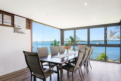 Taren Point Luxury 4Br House With Best Bay View - Perths Hotel 2