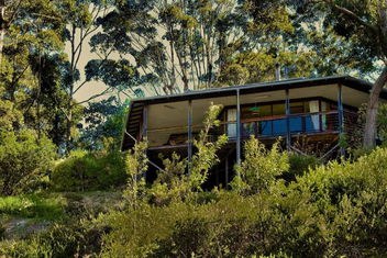 The Coombe On Wilson Inlet with Perths Hotel