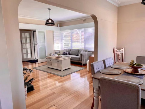 The Haven Ballarat- Cosy, Open Fireplace - Perths Hotel 1