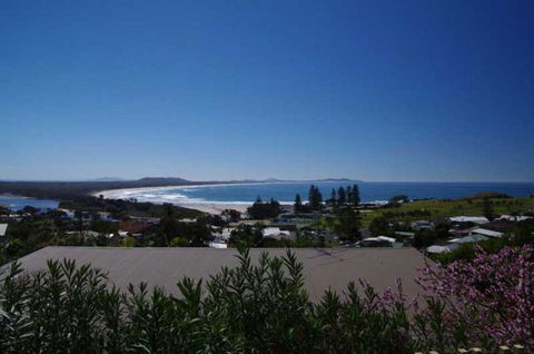 Beau Soleil, 28 East Street - Perths Hotel 0