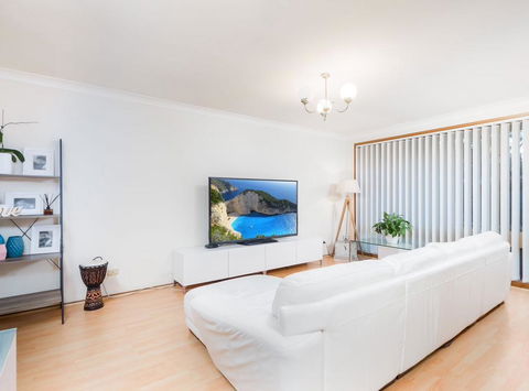 Beautiful Home Norwest Of Sydney - Perths Hotel 0