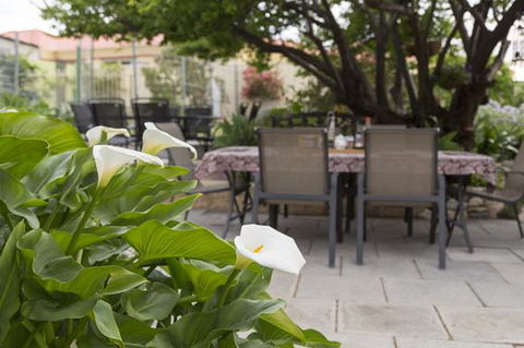 Bed And Breakfast In Perth - Perths Hotel 3