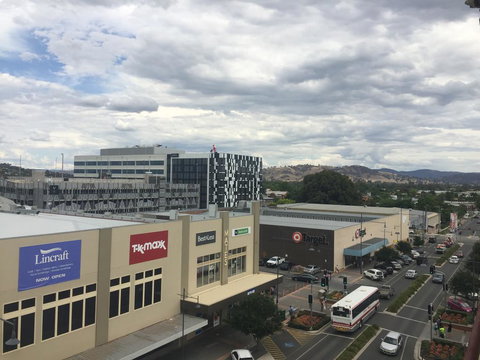 Beer Deluxe Albury - Perths Hotel 3