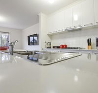 Beischer Apt B - Perths Hotel
