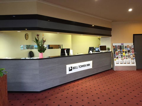 Bell Tower Inn - Perths Hotel 3