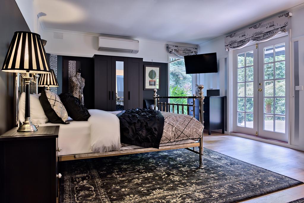 Sassafras VIC Perths Hotel