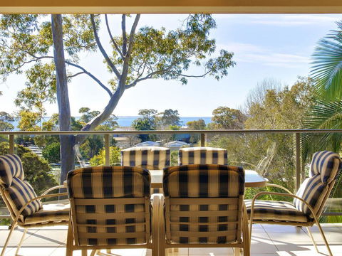 Bellima Beach House', 9 Jackson Close - Huge Duplex With Air Con And Fabulous Views - Perths Hotel 0