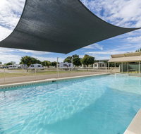 Benalla Tourist Park - Perths Hotel