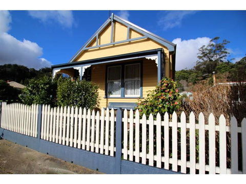 Benvenuti, To Comstock Cottage - Perths Hotel 0