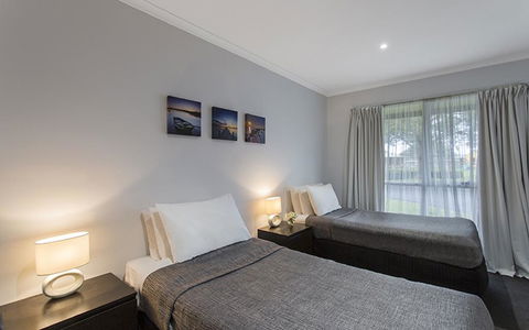 Best Western Colonial Village Motel - Perths Hotel 2