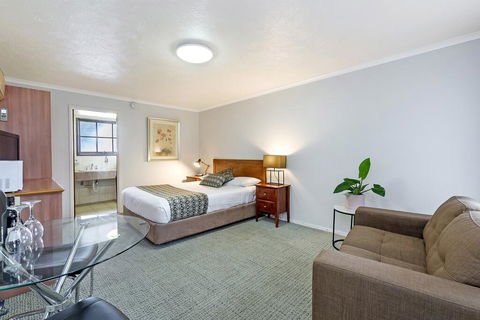 Best Western Tudor Motor Inn - Perths Hotel 3