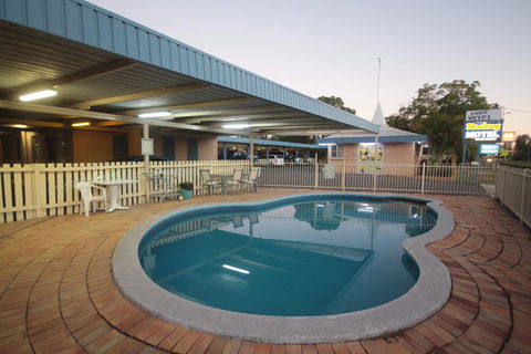 Binalong Motel - Perths Hotel 0