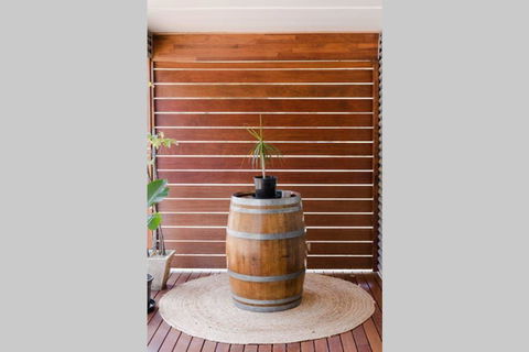 Bird In Hand Cottage, Port Noarlunga - Perths Hotel 2