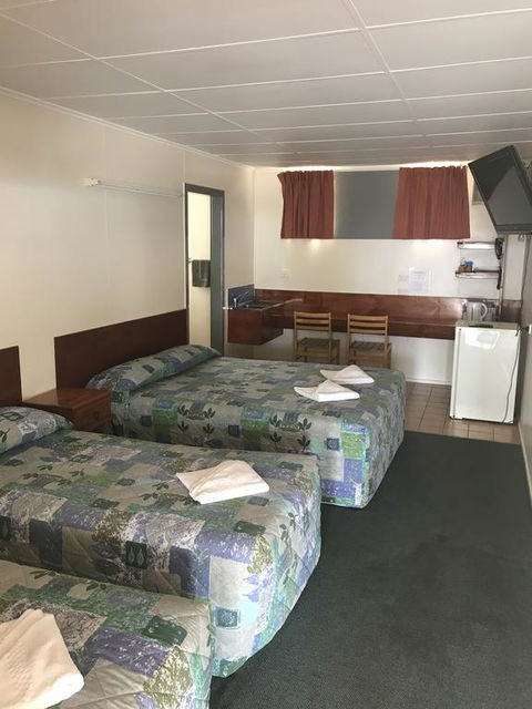 Blackall Coolibah Motel - Perths Hotel 1
