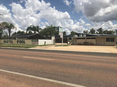 Blackall Coolibah Motel - Perths Hotel 0