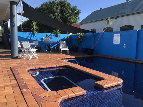 Blue Pelican Motel - Perths Hotel 2