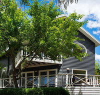 Boatshed House - Perths Hotel