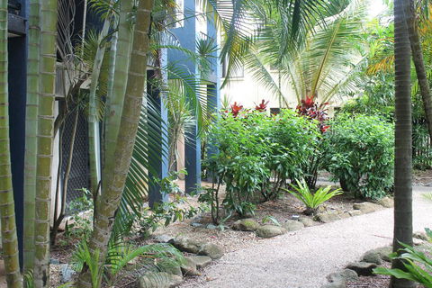 Bohemia Resort Cairns - Perths Hotel 3