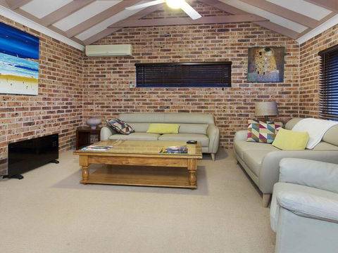 Bombo Blue - Pet Friendly Townhouse - Perths Hotel 3