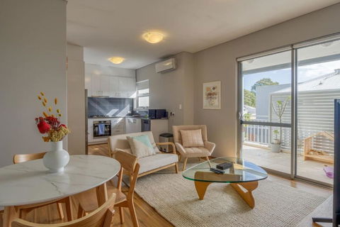 The Nordic Nook - A Relaxed Redcliffe Stay - Perths Hotel 2