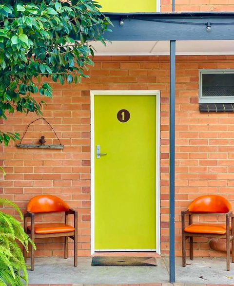 WARBURTON MOTEL - Where Mid-century Style Meets The Mountains - Perths Hotel 2