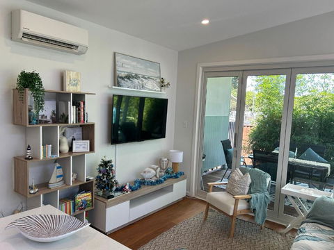 Woonona Family Beach Villa 2 Bedroom Brand New - Perths Hotel 3