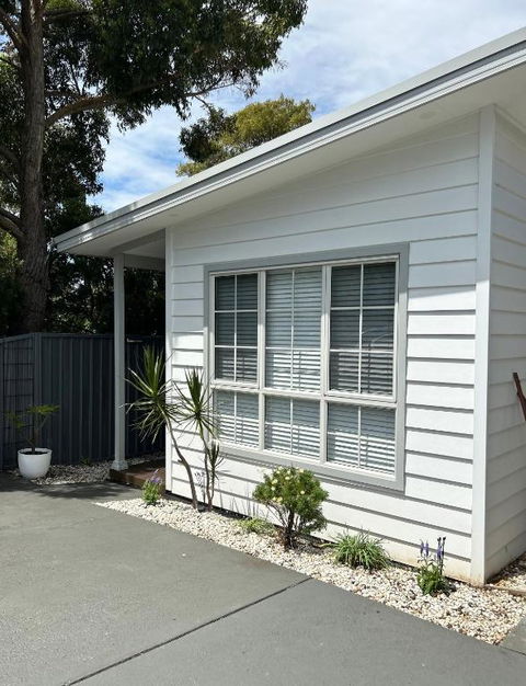 Woonona Family Beach Villa 2 Bedroom Brand New - Perths Hotel 0