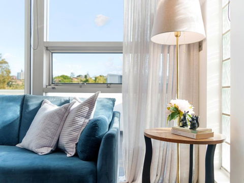 XQ Collection La Casa De Frida - Modern Studio With Balcony - Perths Hotel 0