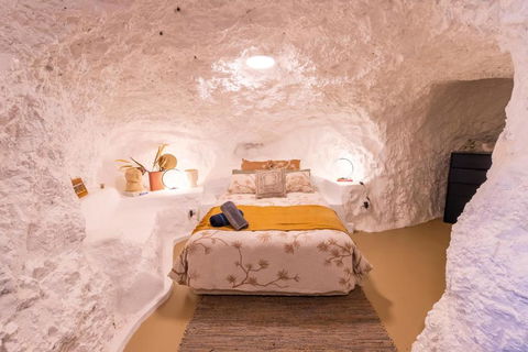 White Cliffs Accommodation -Daybreak Dugout - Unique Cave House - Perths Hotel 0