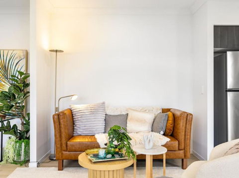 Well-decorated 5BR Family Home - Perths Hotel 2