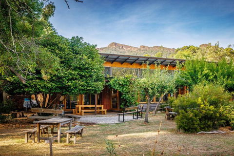 YHA Grampians Eco, Halls Gap - Perths Hotel 0